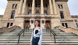 Province makes post-secondary education affordable for Ukrainian newcomers